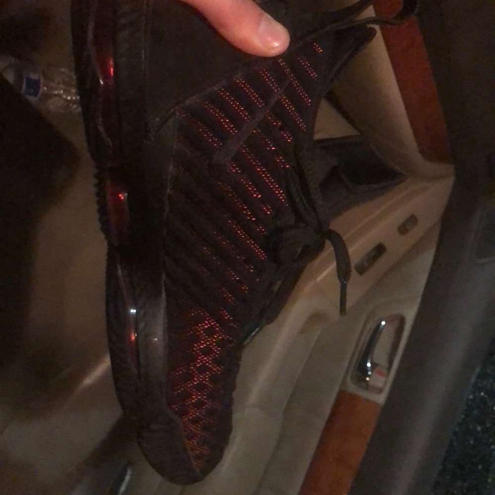 Lebron Nike size 12